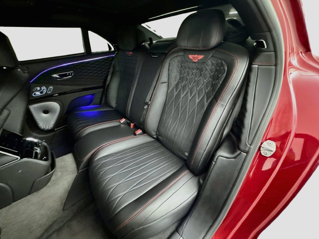 Used 2022 Bentley Flying Spur V8 AWD/4WD image 26