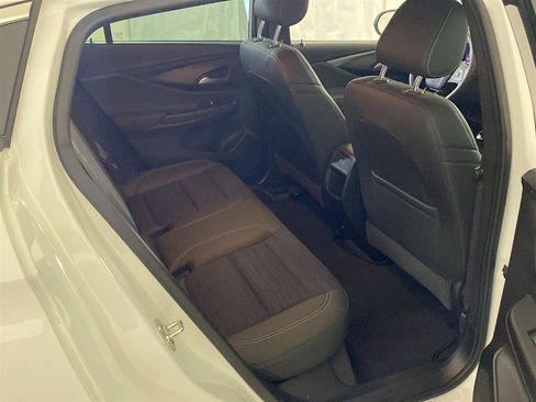 Used 2024 Buick Envista Preferred w/ Advanced Safety Package FWD image 29