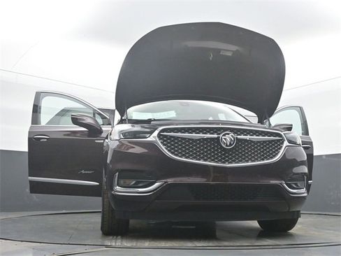 Used 2021 Buick Enclave Avenir w/ Avenir Technology Package image 60