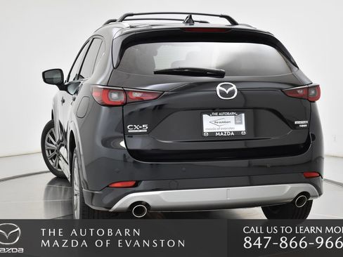 New 2025 MAZDA CX-5 Signature image 6