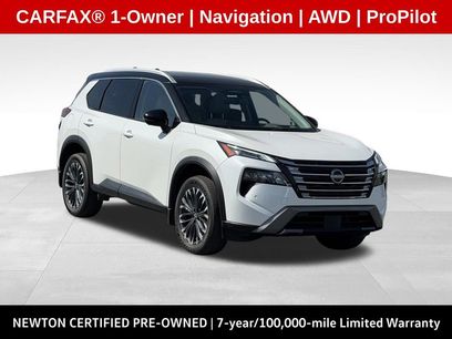 Used 2025 Nissan Rogue SL w/ Tech Package