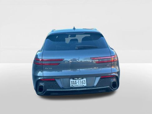 Used 2023 Genesis GV70 2.5T w/ Select Package image 3