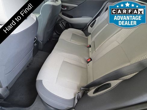 Used 2023 Subaru Outback Premium AWD/4WD image 9