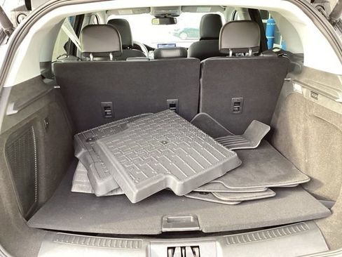 Used 2022 Lincoln Corsair AWD w/ Premium Package image 15