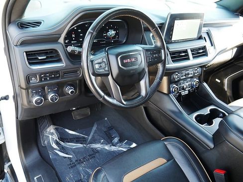 Used 2022 GMC Yukon AT4 AWD/4WD image 11