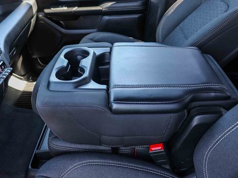 Used 2025 RAM 1500 Big Horn AWD/4WD image 19