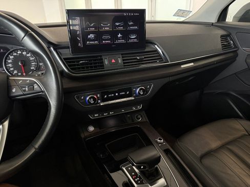Used 2021 Audi Q5 2.0T Premium AWD/4WD image 39