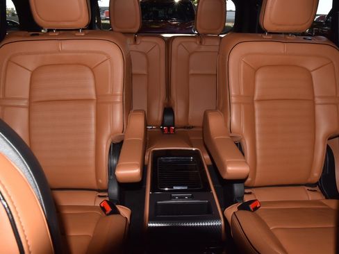 Certified 2022 Lincoln Aviator Black Label w/ Class IV Trailer Tow Package image 23