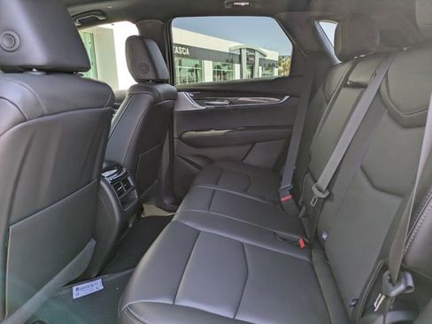 New 2026 Cadillac XT5 Sportv w/ LPO, Onyx Lite Package image 17
