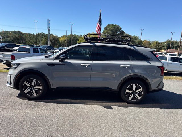 Used 2023 Kia Sorento EX w/ Panoramic Sunroof Package FWD image 4