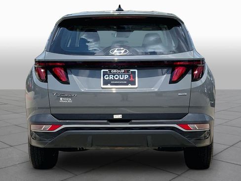 Used 2024 Hyundai Tucson SE AWD/4WD image 5