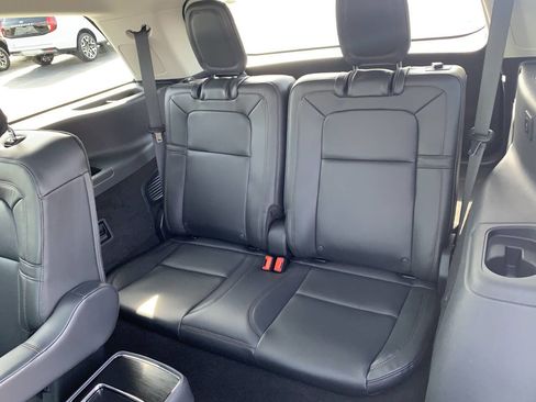 Used 2025 Lincoln Aviator Reserve w/ Luxury Package AWD/4WD image 21