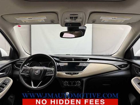 Used 2020 Buick Encore GX Essence w/ Experience Buick Package AWD/4WD image 12