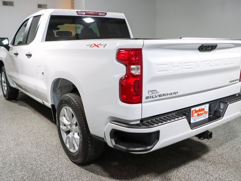 Used 2024 Chevrolet Silverado 1500 Custom AWD/4WD image 9