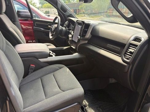 Used 2024 RAM 1500 Big Horn AWD/4WD image 24