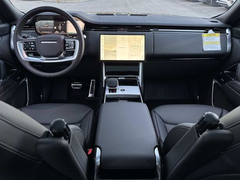 New 2026 Land Rover Range Rover SE AWD/4WD image 16