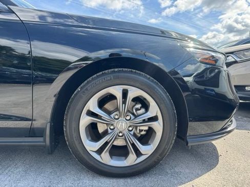 Used 2024 Honda Accord EX image 11