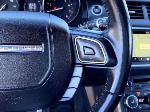 Used 2018 Land Rover Range Rover Evoque SE Premium AWD/4WD image 21