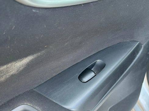 Used 2013 Nissan Sentra SR w/ Driver Pkg image 28