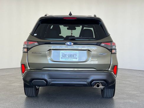 Certified 2025 Subaru Forester Touring w/ Touring Package AWD/4WD image 5