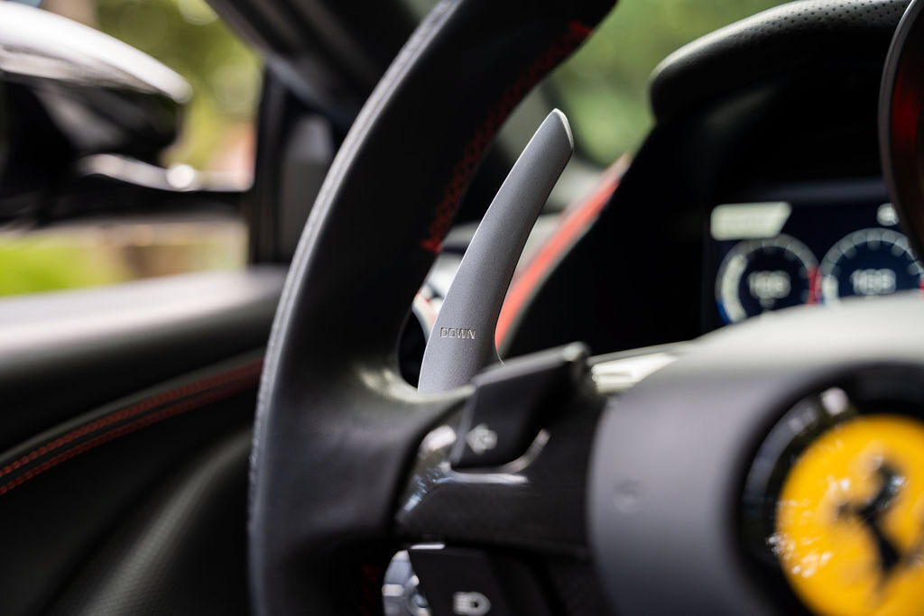 Used 2020 Ferrari 812 Superfast RWD image 36