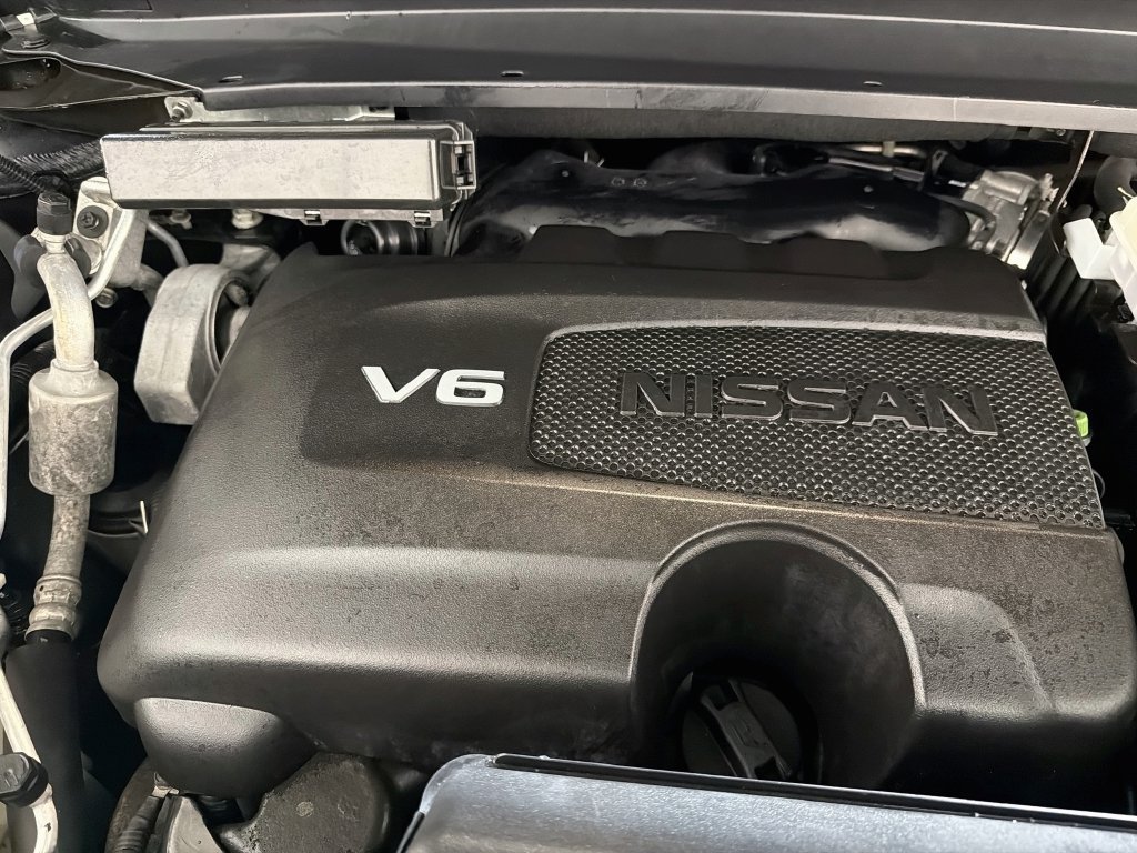 Used 2018 Nissan Pathfinder SL FWD image 27