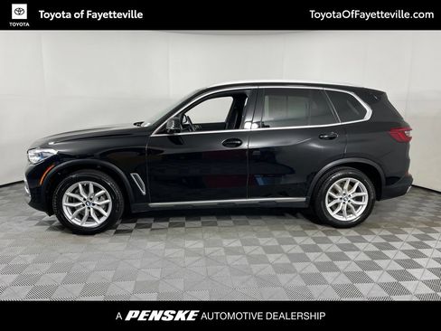 Used 2020 BMW X5 xDrive40i w/ Executive Package AWD/4WD image 2