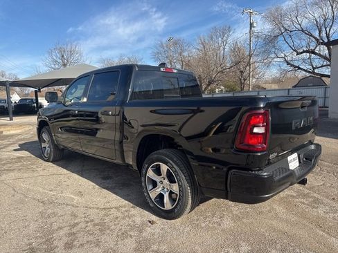 New 2026 RAM 1500 Express image 4