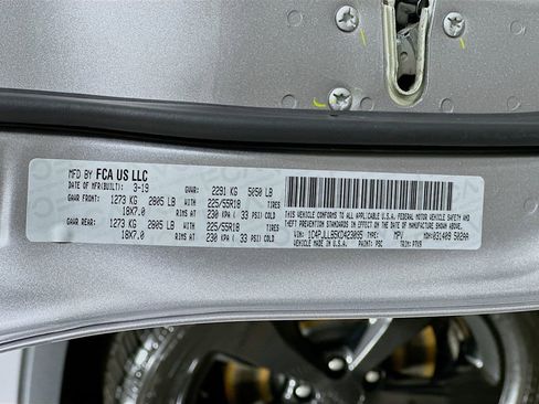 Used 2019 Jeep Cherokee Altitude image 31