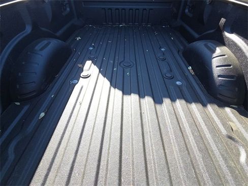 Used 2022 Ford F350 Lariat w/ Lariat Ultimate Package image 11