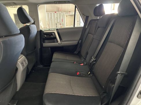 Used 2012 Toyota 4Runner SR5 w/ Convenience Pkg AWD/4WD image 17