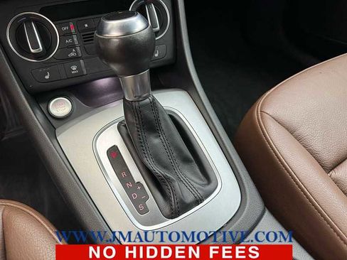 Used 2017 Audi Q3 2.0T Premium image 30