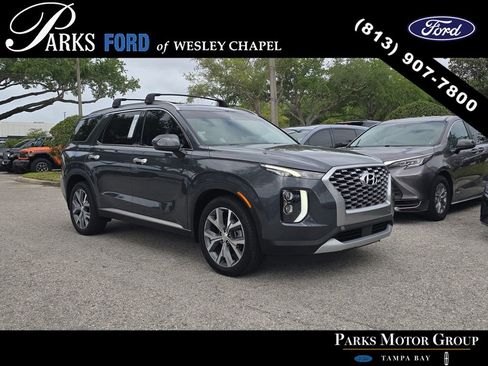 Used 2021 Hyundai Palisade SEL w/ Premium Package FWD image 1