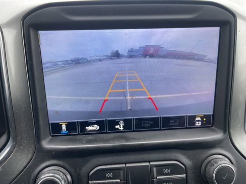 Used 2020 Chevrolet Silverado 1500 LT Trail Boss image 21