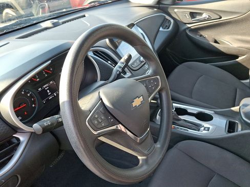 Used 2024 Chevrolet Malibu LT image 24