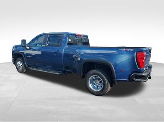 New 2026 Chevrolet Silverado 3500 LT w/ All Star Edition AWD/4WD video 3
