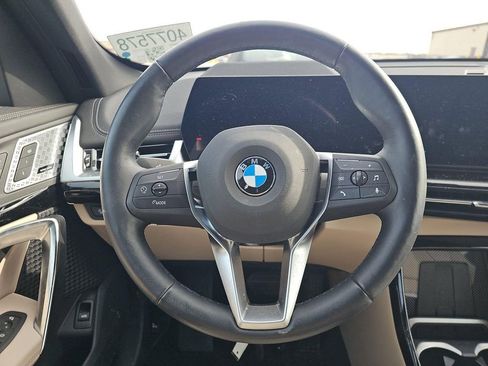Used 2025 BMW X1 xDrive28i image 16
