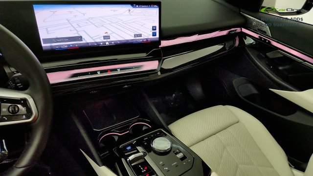 Used 2025 BMW i5 eDrive40 w/ M Sport Package AWD/4WD image 57