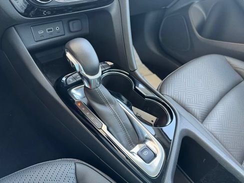 Used 2023 Buick Encore GX Essence w/ Experience Buick Package AWD/4WD image 11