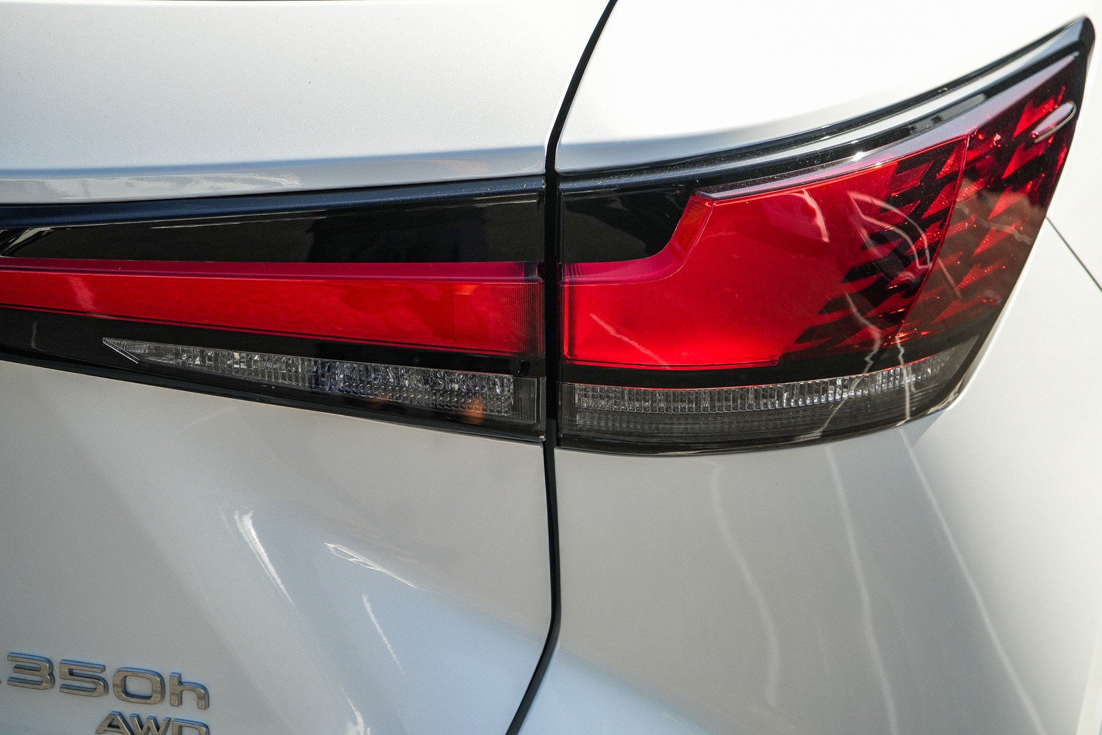 Used 2025 Lexus RX 350 w/ Convenience Package AWD/4WD image 7
