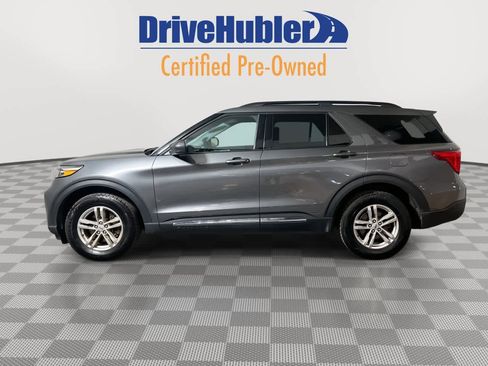 Used 2023 Ford Explorer XLT w/ Equipment Group 202A image 5