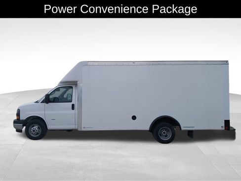 New 2025 GMC Savana 3500 Work Van w/ Power Convenience Package image 3