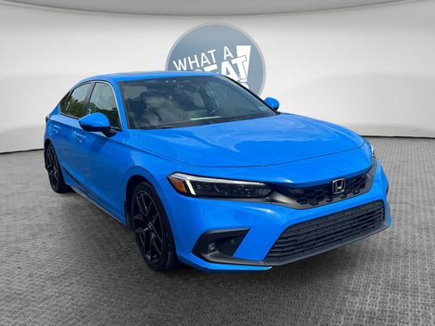 Used 2022 Honda Civic Sport Touring image 1