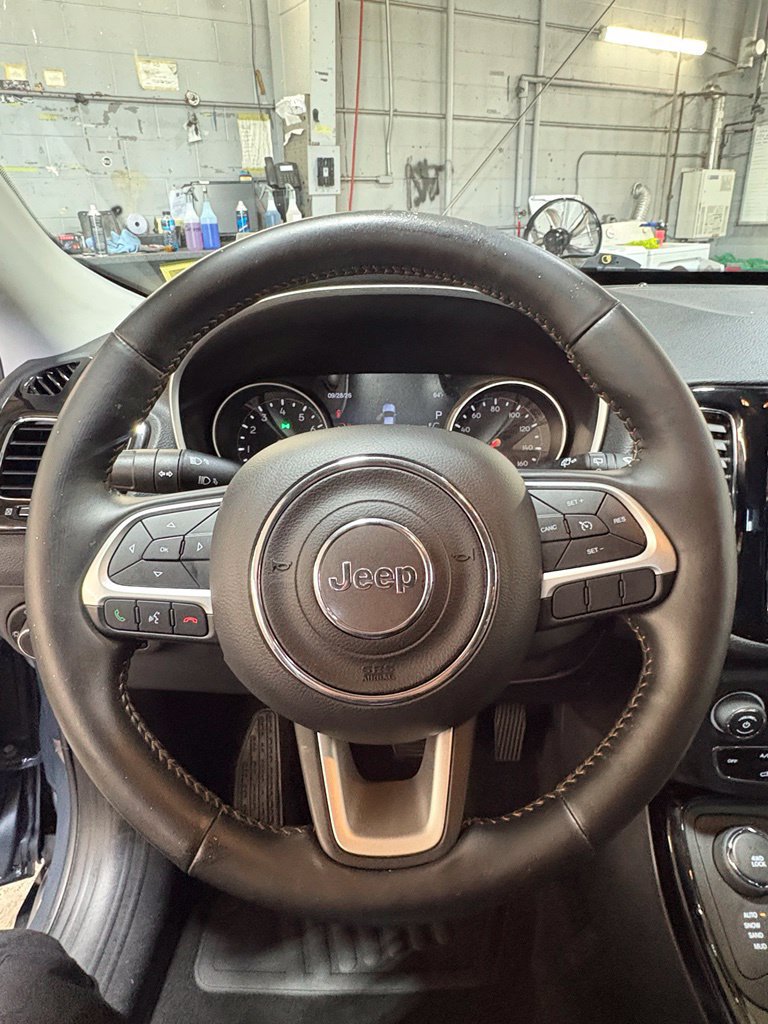 Certified 2018 Jeep Compass Limited AWD/4WD image 7