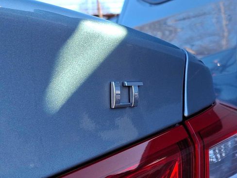 Used 2024 Chevrolet Malibu LT image 4