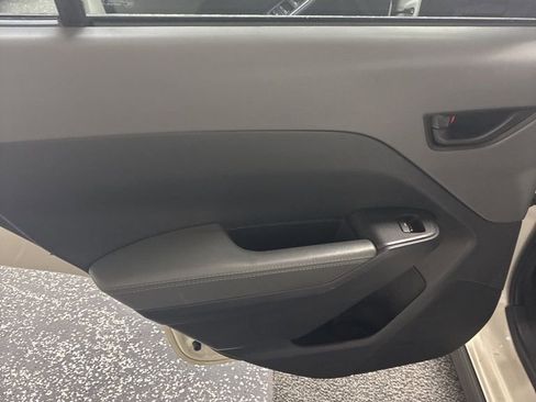 Used 2024 Subaru Crosstrek 2.0i Premium image 21