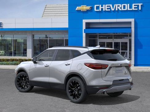 New 2026 Chevrolet Blazer LT w/ Convenience Package FWD image 3