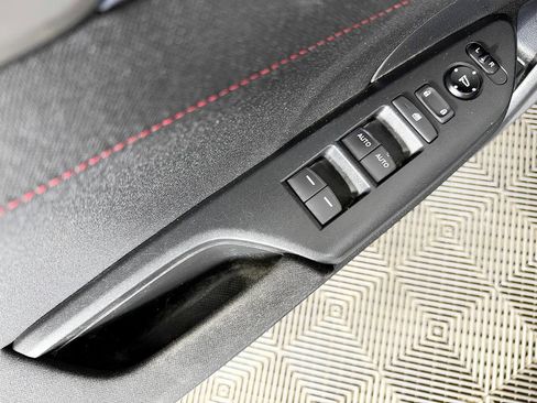 Used 2018 Honda Civic Si image 31
