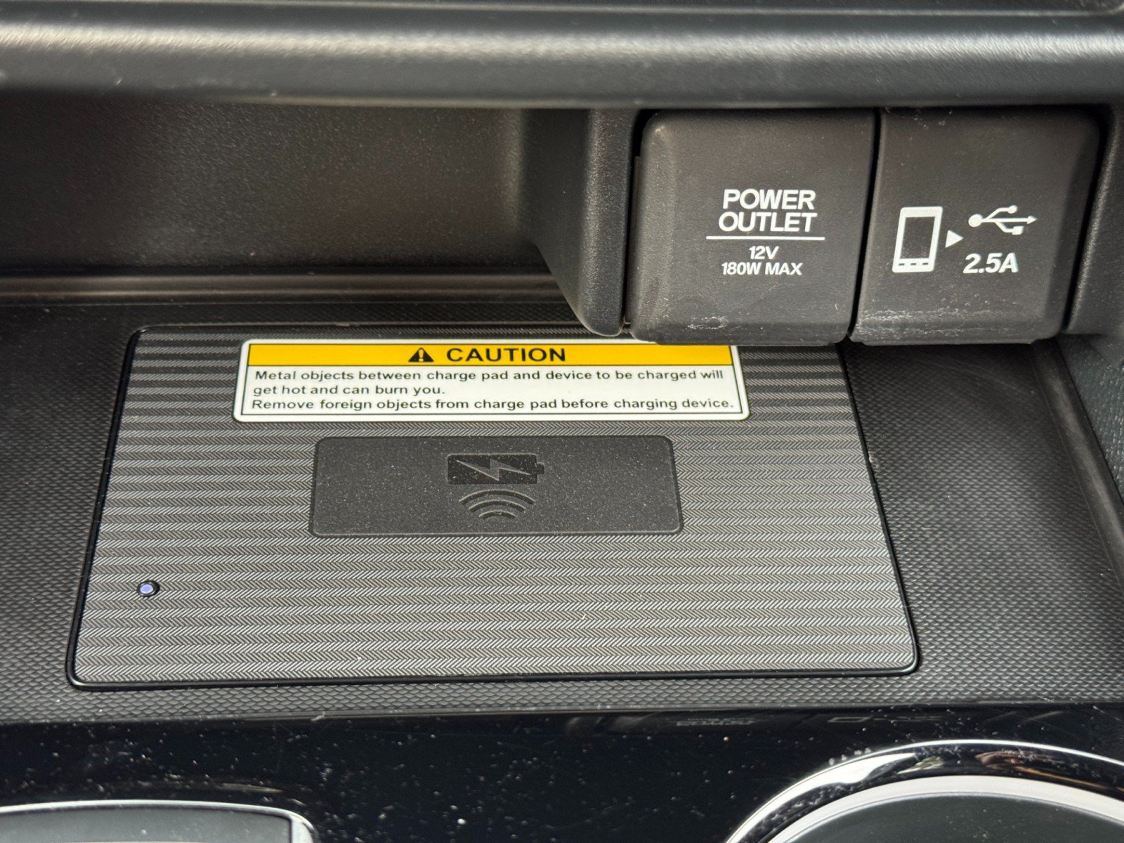 Used 2023 Honda Passport Elite image 32