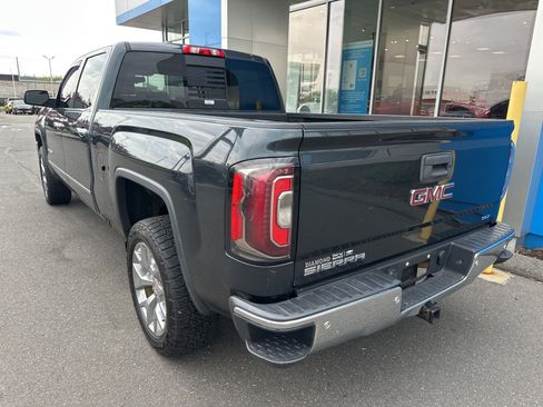 Used 2017 GMC Sierra 1500 SLT w/ SLT Premium Package AWD/4WD image 7